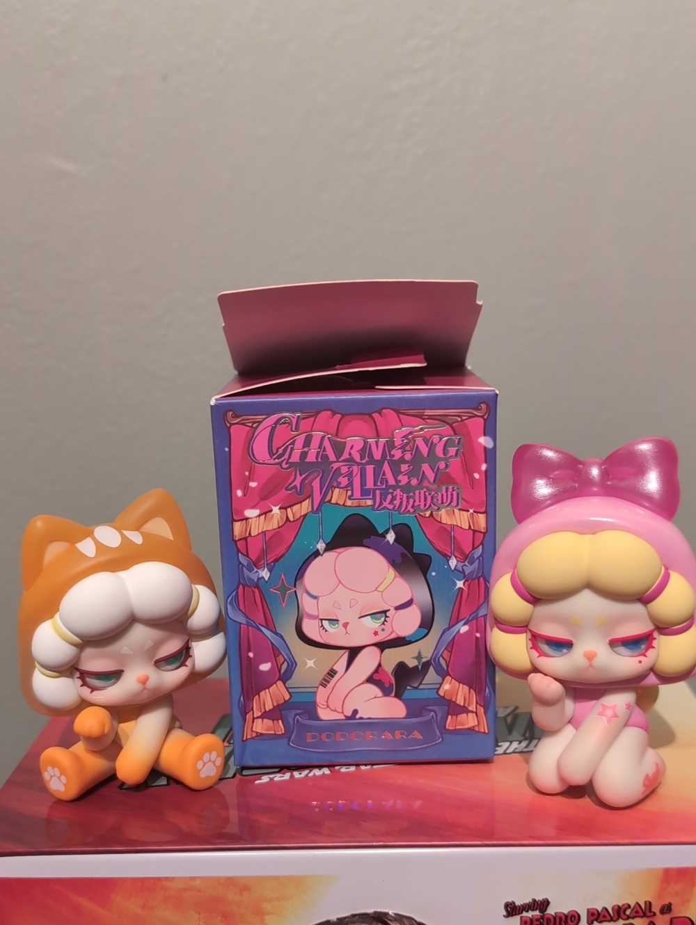 ⭐Bundle Of (2)- 'Dodo Rara' Charming Villain Figures- Lucky Kitty And Pink Girl
